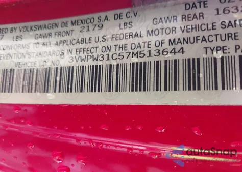 2007 Volkswagen New Beetle 2.5 z USA, uszkodzony, nr VIN 3VWPW31C57M513644